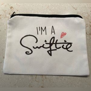 🌟3/$30🌟 I’m a Swiftie Pouch